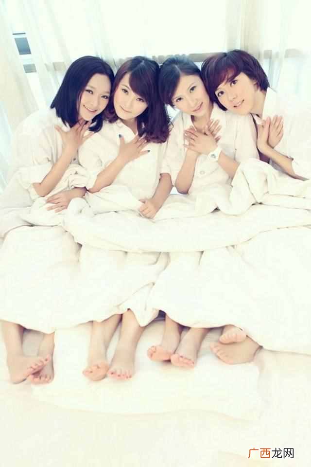 闺蜜和塑料姐妹花的区别 闺蜜是什么