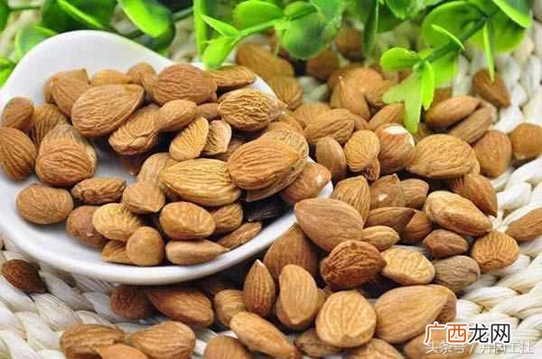 推荐几款食物缓解症状 熬夜吃什么好