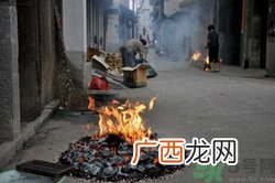 七月半可以理发吗?七月半理发会遭鬼吗