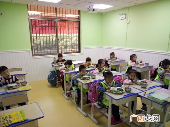 周末托管班怎么收费,小学托管班加盟费用