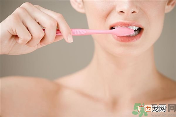 刷牙出血是什么原因?刷牙出血怎么办