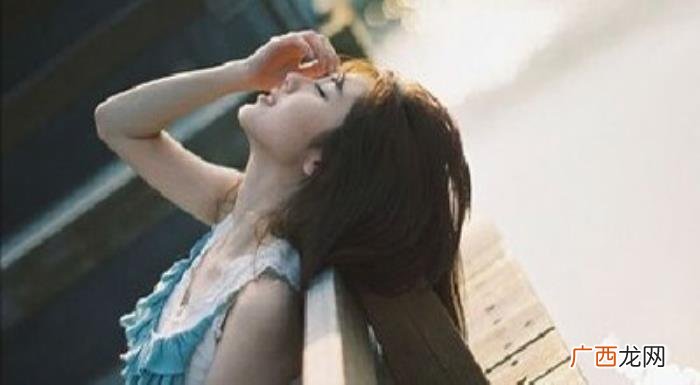 女生哪种哭最让人心疼，流泪的女人最让人心痛