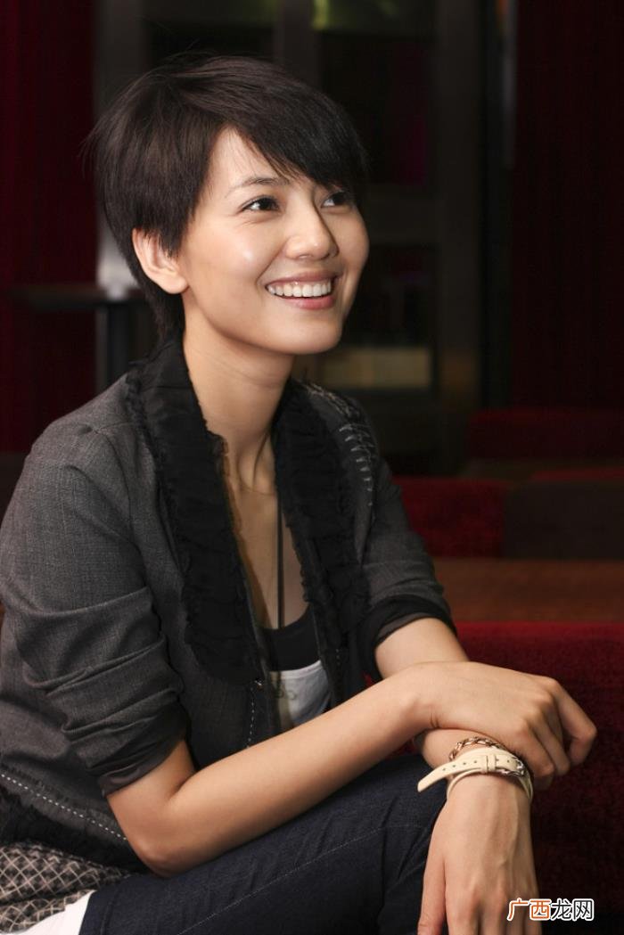 女生中短发发型图片高圆圆，短发时候的高圆圆还挺帅的