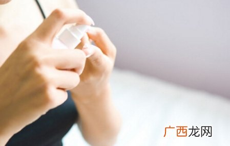 皮肤干燥为什么会痒 皮肤干燥痒怎么回事