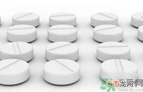 钙片和维生素c可以一起吃吗？钙片和维生素一起吃好不好？