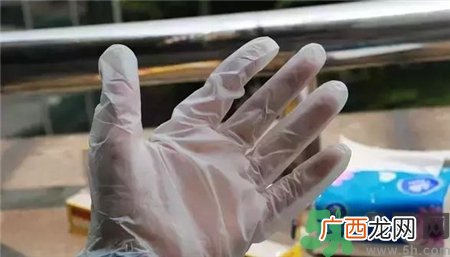 空调发黄怎么变白?空调发黄怎么清洗?
