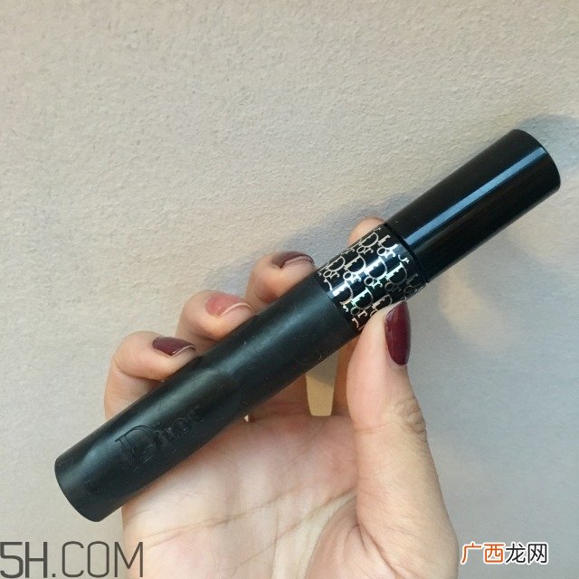 nyx四色眼影教程 nyx四色眼影怎么用
