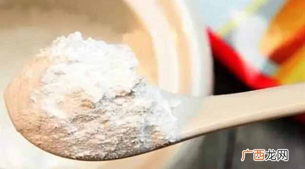 泡打粉和酵母有什么区别 泡打粉是什么