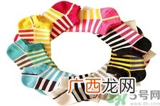 洗袜子的方法是什么？洗袜子小窍门有哪些？