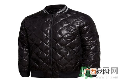 羽绒服日常如何保养？羽绒服局部清洁的方法有哪些？