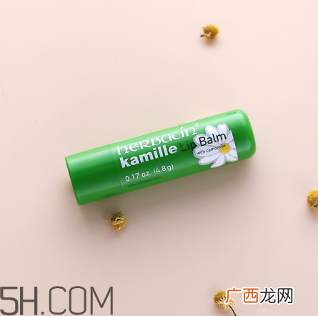 贺本清德国小甘菊润唇膏好用吗？贺本清德国小甘菊润唇膏测评