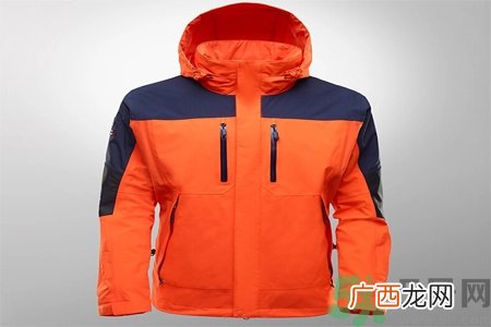 冲锋衣怎么洗？手洗怎么洗冲锋衣？