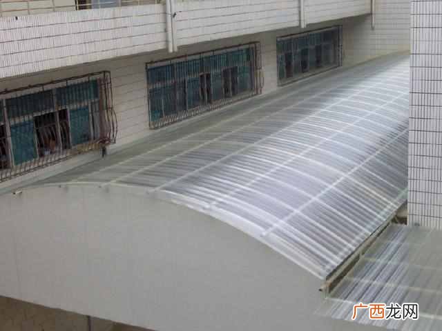 优缺点分析 新型PC采光板怎么样快来涨涨知识