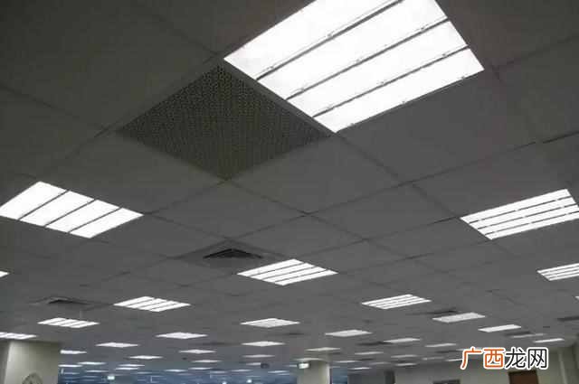 优缺点分析 新型PC采光板怎么样快来涨涨知识