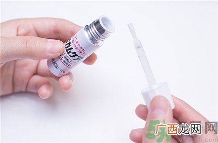 液体创可贴怎么撕下来?液体创可贴怎么去除?