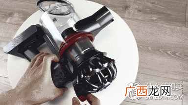 戴森吸尘器质量怎么样？有了戴森吸尘器我爱上