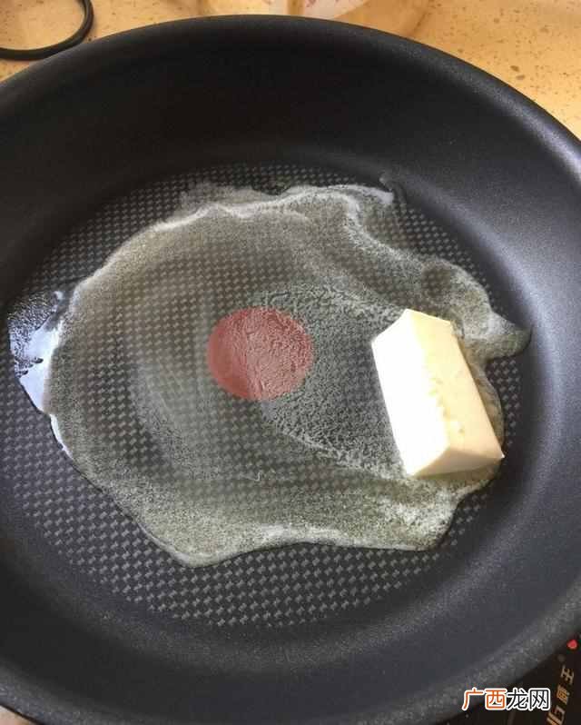 牛轧糖的做法?牛轧糖这样做隔壁小孩馋哭了