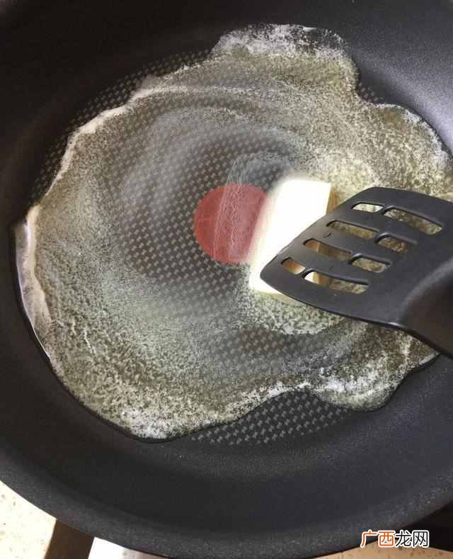 牛轧糖的做法?牛轧糖这样做隔壁小孩馋哭了
