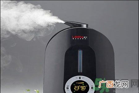 加湿器里可以加精油吗？加湿器里可以加醋吗？