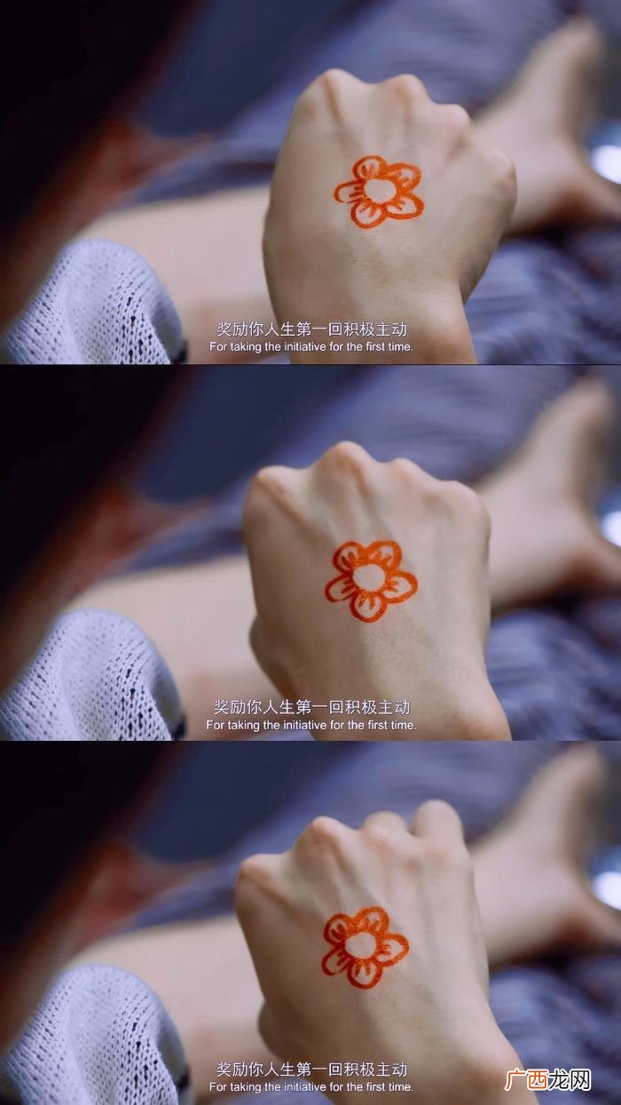 易烊千玺长图拼接壁纸，快来接收易烊千玺的拼接壁纸吧