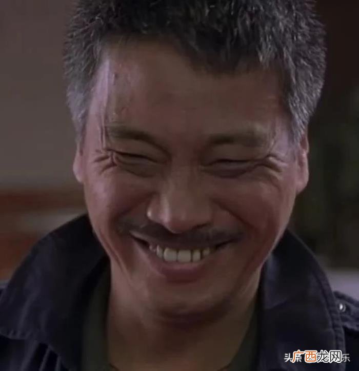 吴孟达无奈苦笑动态图，吴孟达的苦笑