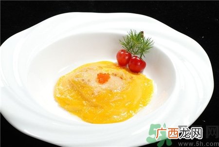 蟹黄弄衣服上怎么洗掉?蟹黄怎么洗掉?