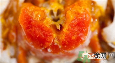 蟹黄弄衣服上怎么洗掉?蟹黄怎么洗掉?