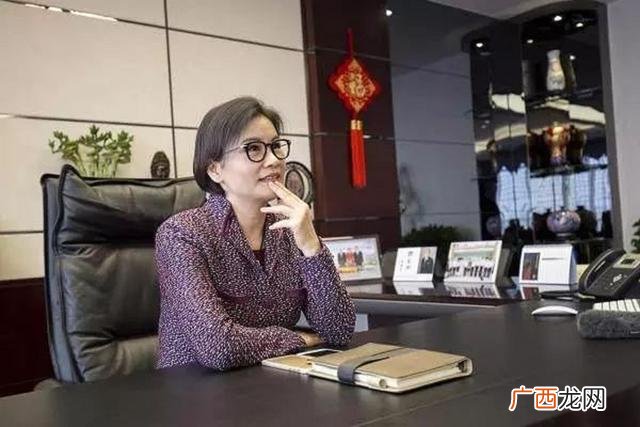 中国最有钱的女人图片,中国最有钱的十大女人图片