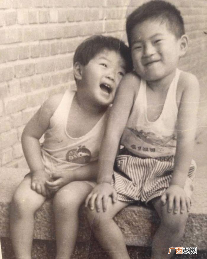 高晓松情史，矮大紧高晓松的辉煌事业与狗血情史