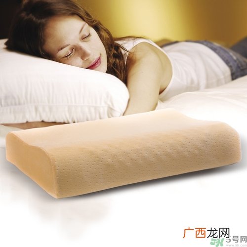 乳胶枕怎么看真假?乳胶枕真假区别