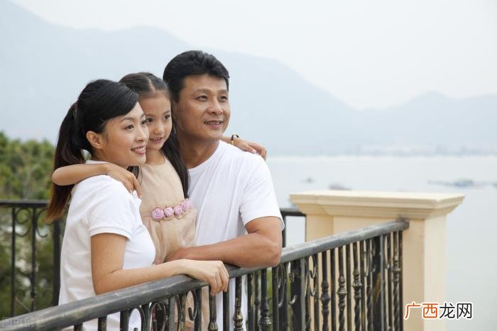 和带着儿子的离婚女人走到一起 和离婚带孩子女人恋爱