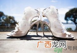 结婚可以穿黑色鞋子吗？结婚可以穿白色鞋子吗？