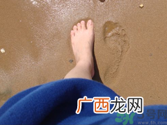 光脚走路有什么好处?赤脚走路有什么好处?