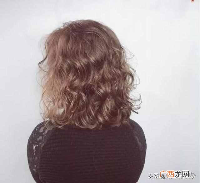 头发少适合什么发型（推荐这几款适合你的发型