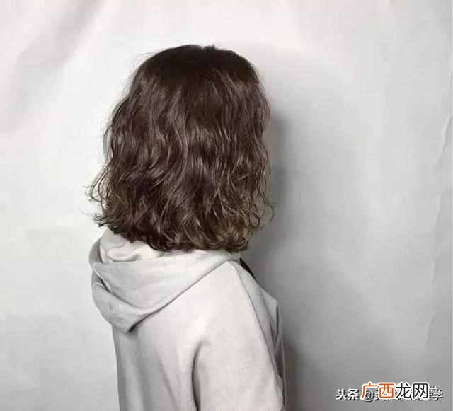 头发少适合什么发型（推荐这几款适合你的发型