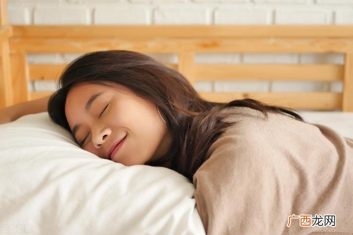 女生彻底拒绝的表现，怎样知道女人是真拒绝