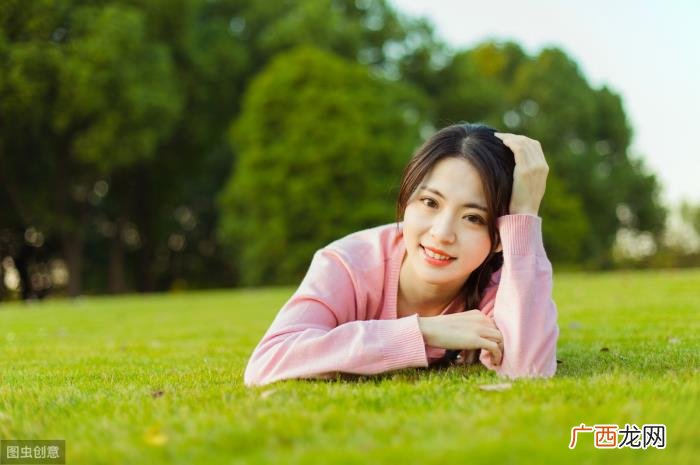 女生对你有好感的征兆，四种表现说明女生喜欢你