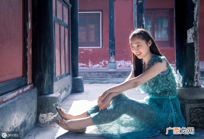 女生对你有好感的征兆，四种表现说明女生喜欢你