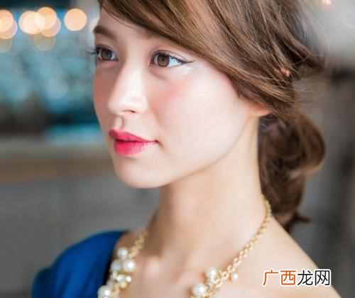 鼻子上长痘痘是什么原因（鼻子上痘痘怎么调理