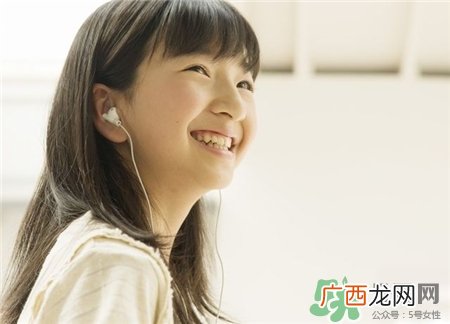 为什么戴耳机耳朵疼?戴耳机耳朵疼能恢复吗?