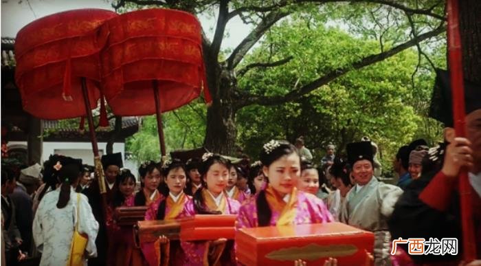 女人四十如虎什么意思，四十如虎其对象就单单指的女性吗