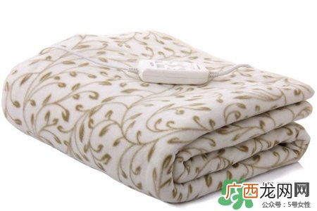 睡电热毯有什么坏处?睡电热毯的危害