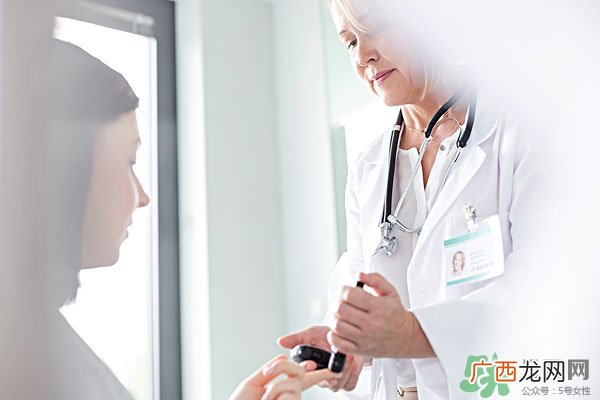体检可以下午去吗?下午体检中午能吃饭吗?