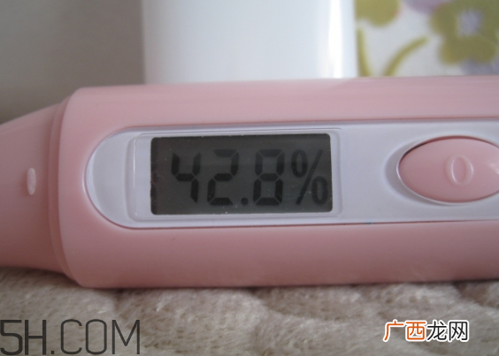 欧莱雅复颜清乳柔肤水适合年龄_适合肤质