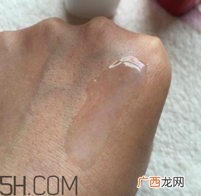 欧莱雅复颜清乳柔肤水适合年龄_适合肤质