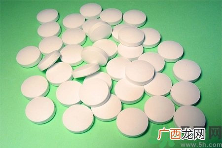 吃一次紧急避孕药对身体伤害大吗？16岁吃一次紧急避孕药的危害大吗？