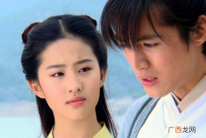 胡歌有自己的工作室吗，胡歌工作室辟谣结婚传闻
