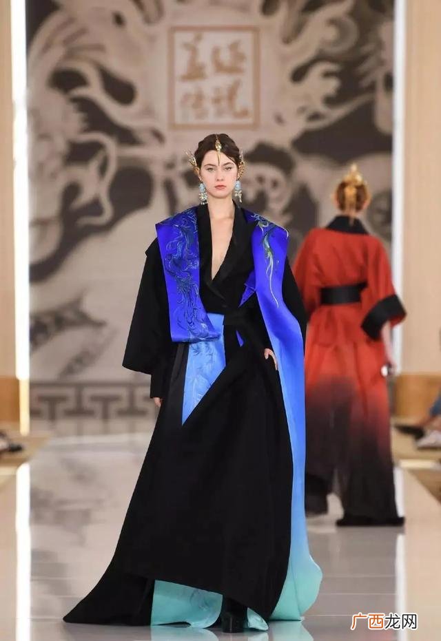 国内高端定制品牌,中式高端服装定制品牌