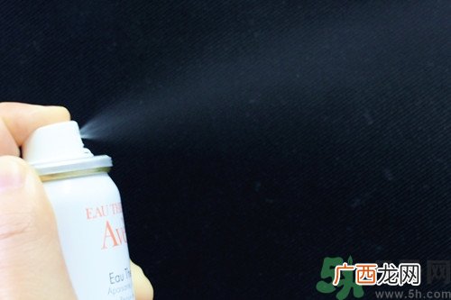 防晒喷雾可以带上飞机吗?防晒喷雾带上飞机好吗