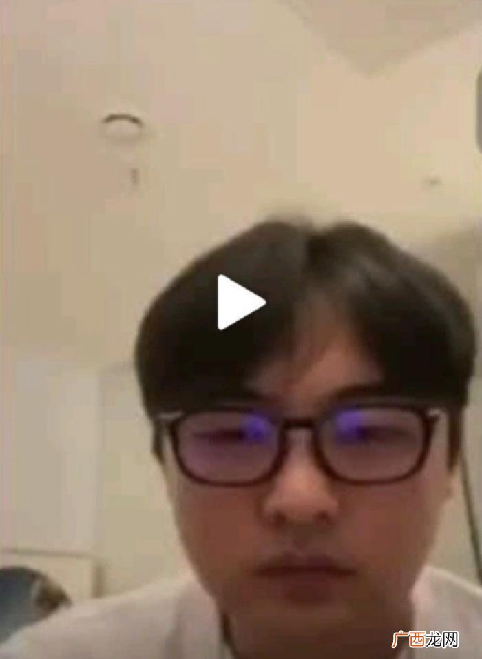 最好的肖战，时尚先生摄影师夸肖战是他拍过人最好的年轻明星
